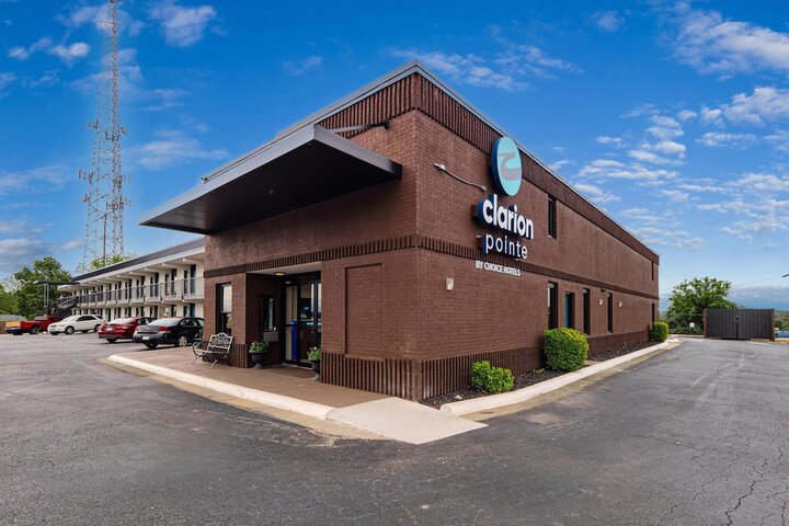 Clarion Pointe Winston – Salem Downtown in Winston-Salem, NC
