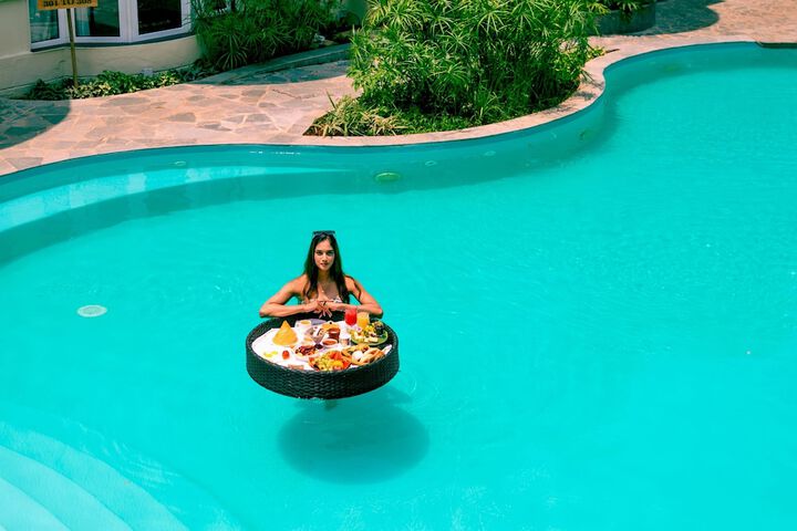 Pool 66 of 102