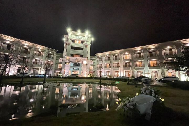 Hotel 56 of 64