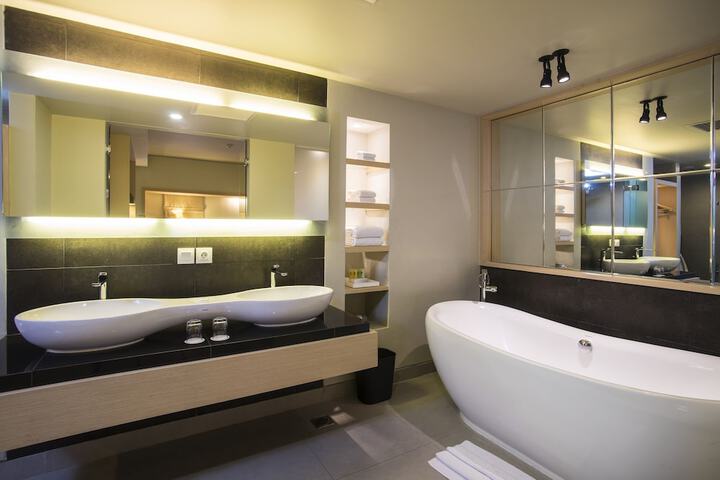 Room 20 of 63