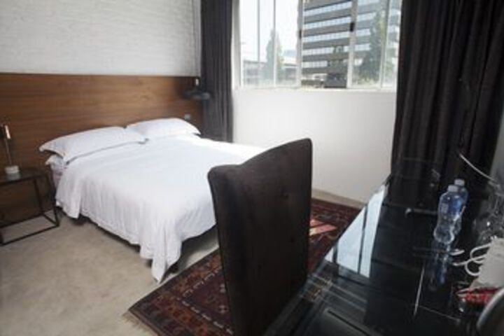 Room 47 of 89