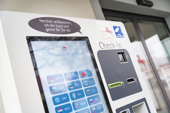 Check-in/check-out kiosk