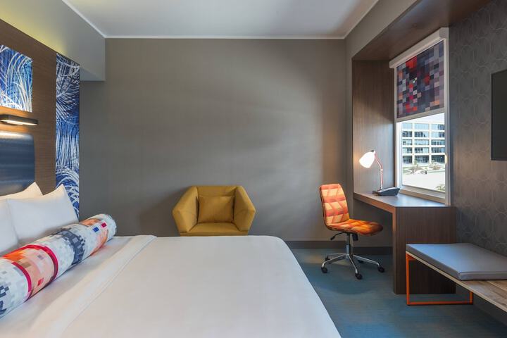 Room 8 of 47