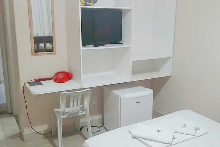 Room 37 of 64