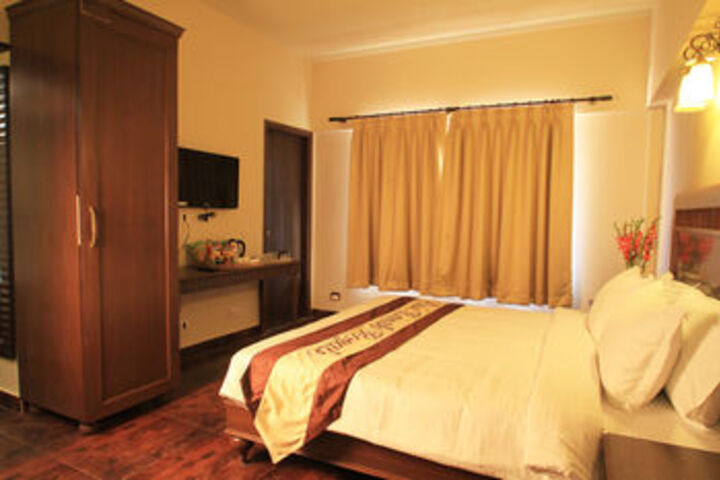 Room 30 of 64