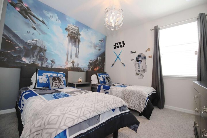 Room 3 of 50