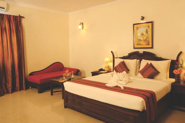 Room 6 of 20