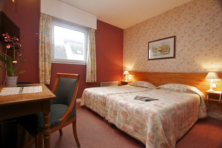 Room 6 of 39