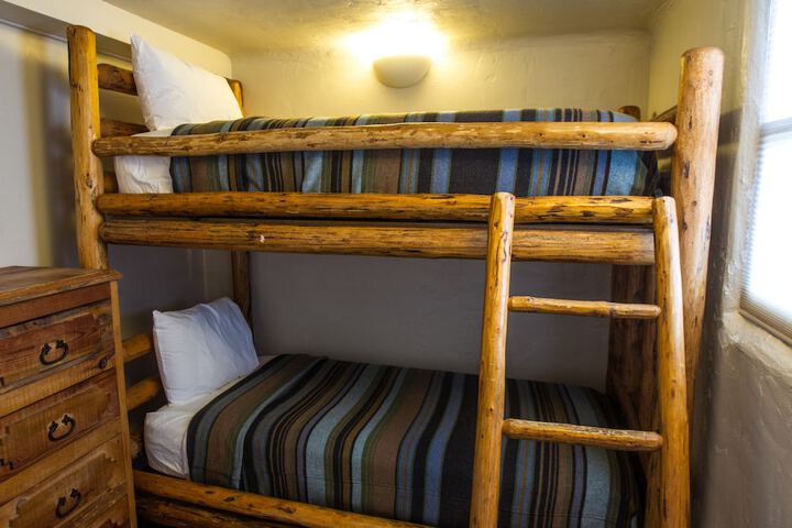Room 8 of 94
