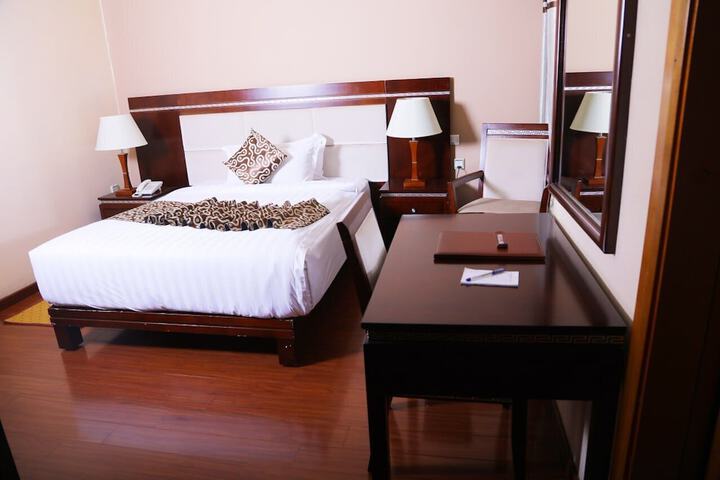 Room 2 of 13