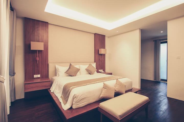Room 19 of 95