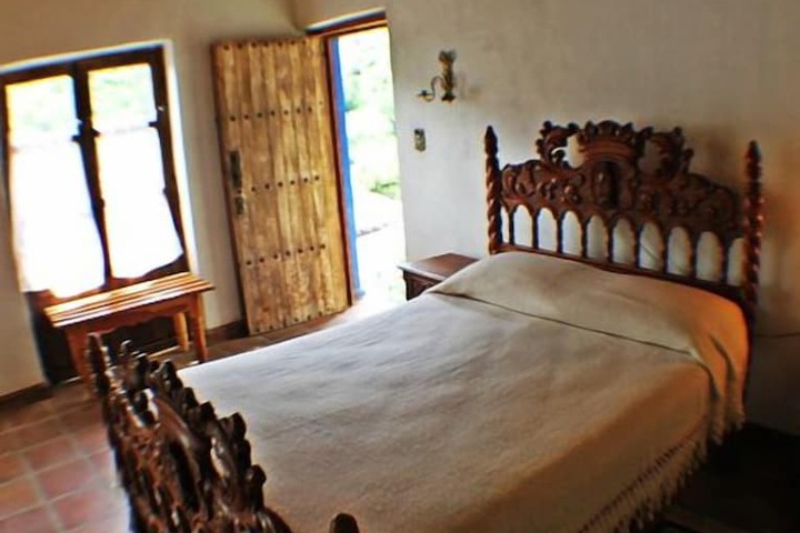 Room 6 of 21