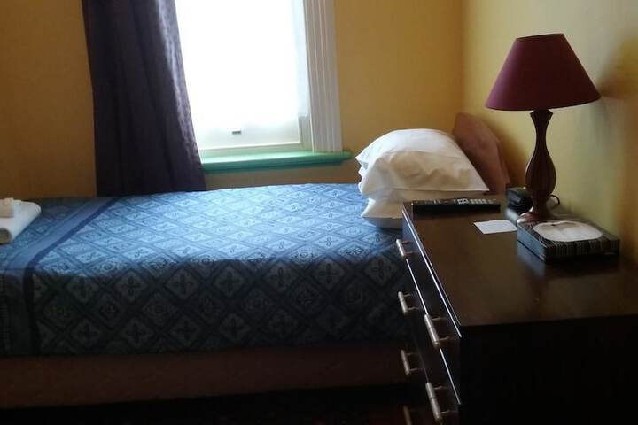 Room 3 of 15