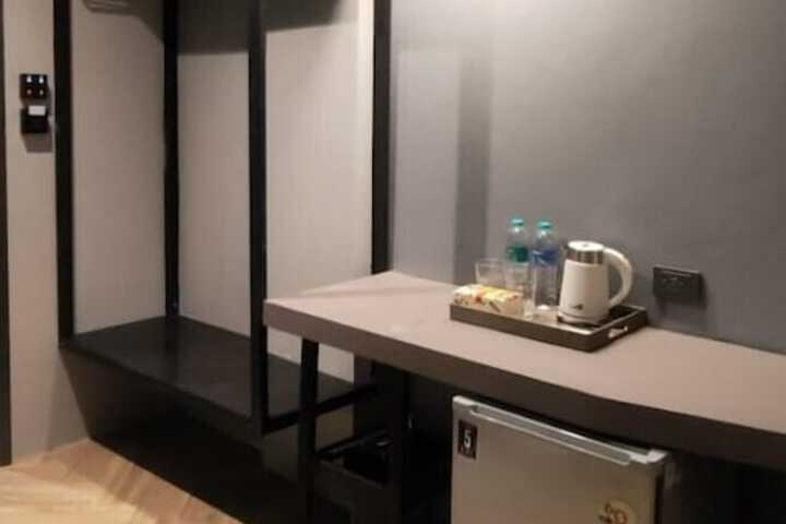 Room 7 of 45