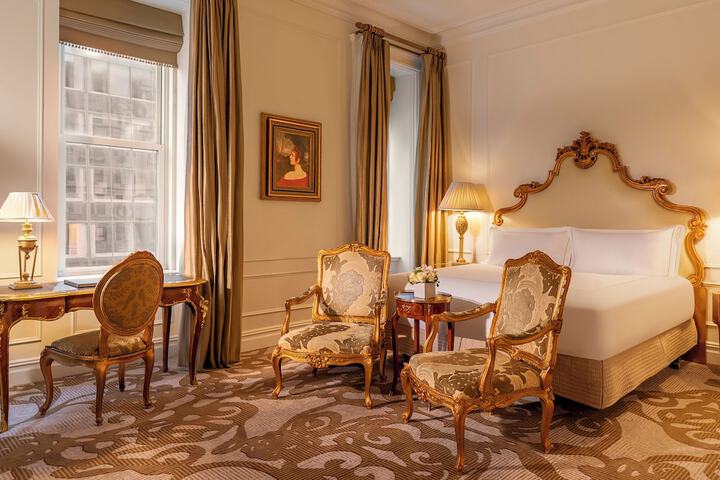 Room 54 of 116