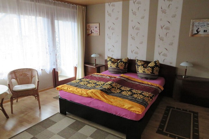 Room 18 of 30