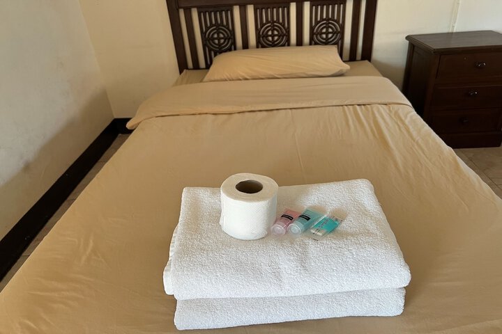 Room 18 of 37