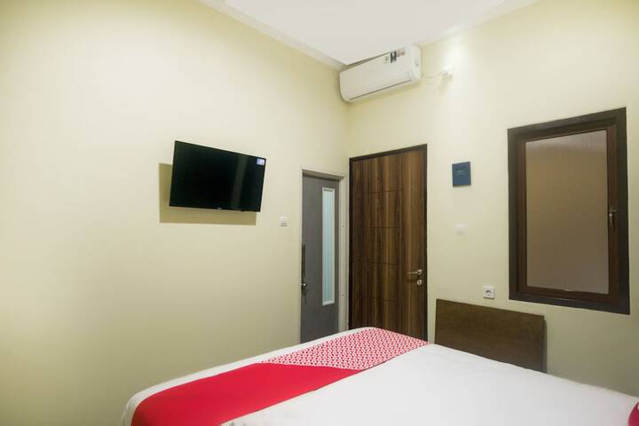 Room 18 of 24