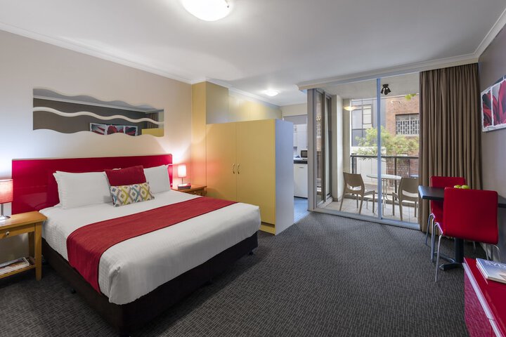 Room 3 of 22