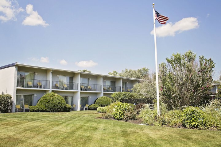 Property Grounds 25 of 45