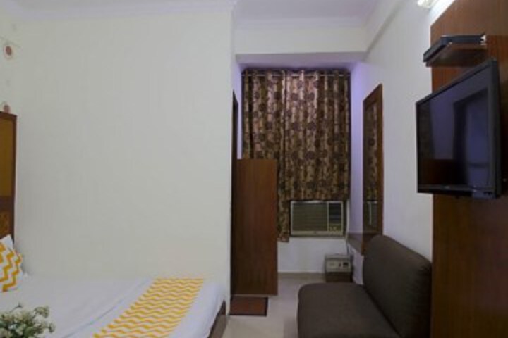FabHotel Pallvi New Delhi Station