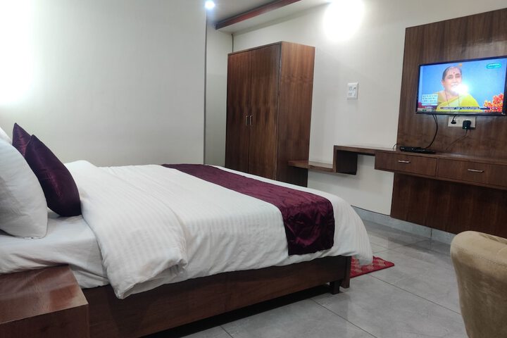 Room 15 of 31