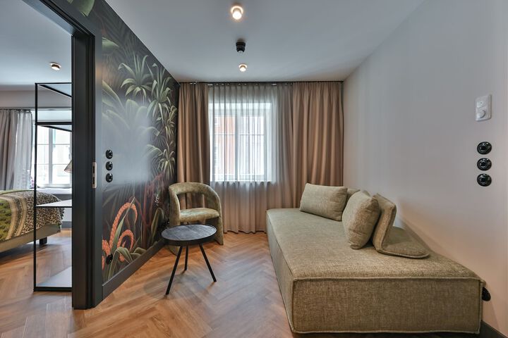 Room 59 of 134