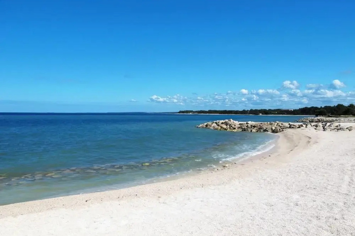 Beach 13 of 22