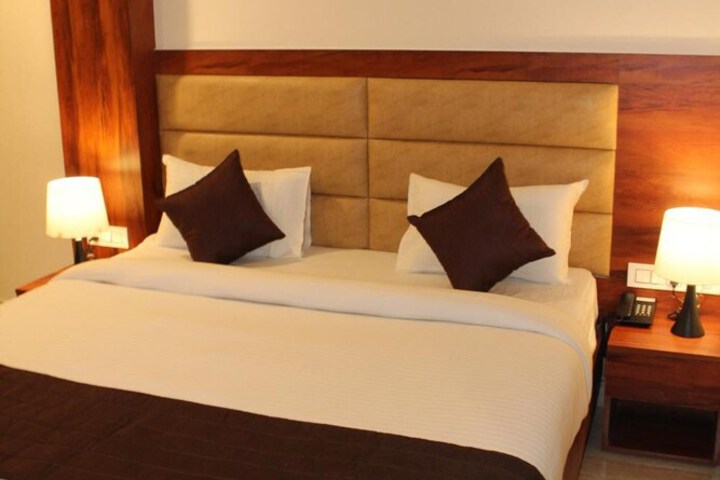 Room 14 of 45