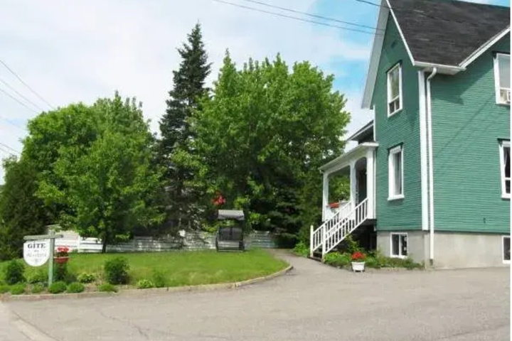 Exterior of Gîte du Marquis