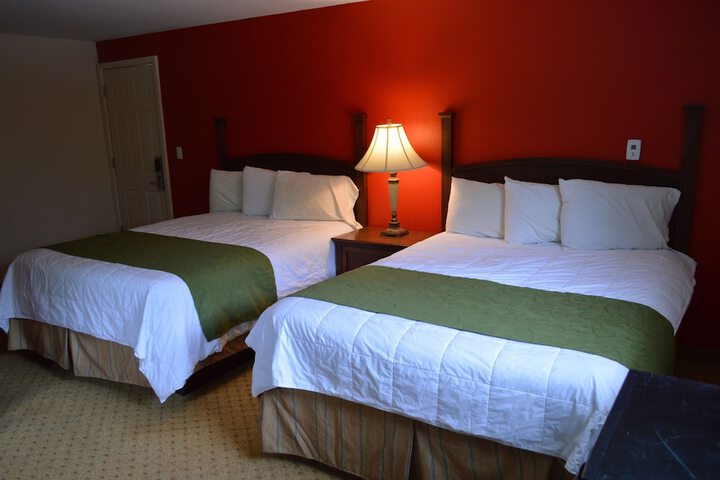 Room 4 of 14