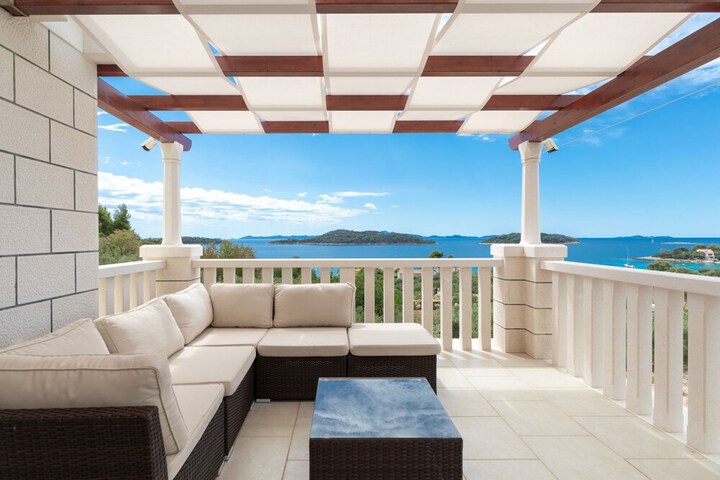Terrace/Patio 23 of 45