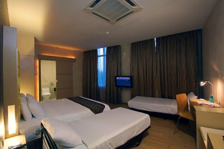 Room 22 of 47