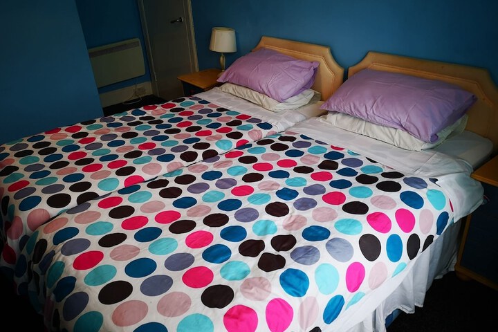 Room 3 of 30
