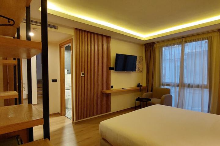 Room 15 of 84