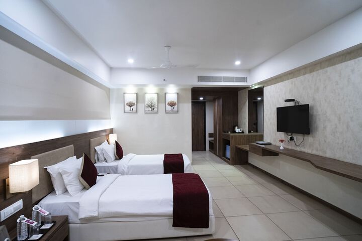 Room 8 of 49