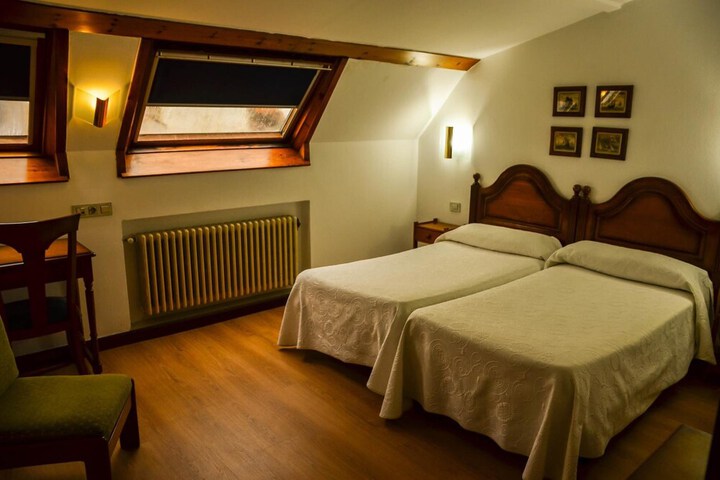 Room 21 of 54