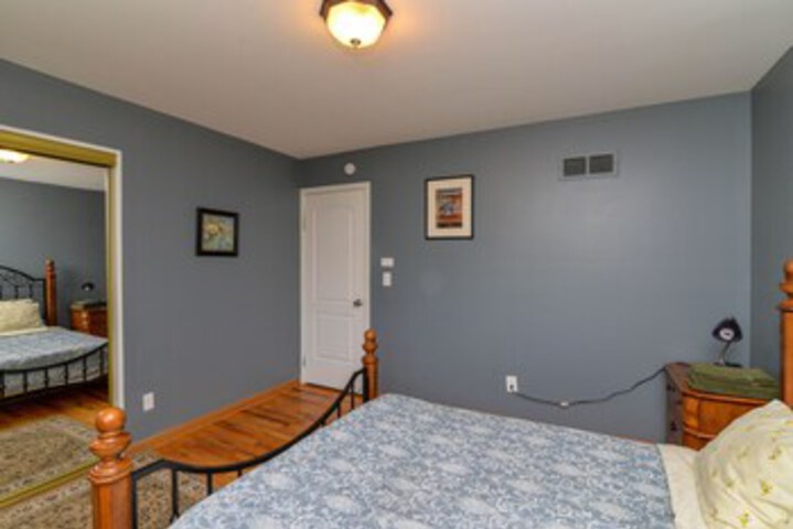 Room 18 of 18