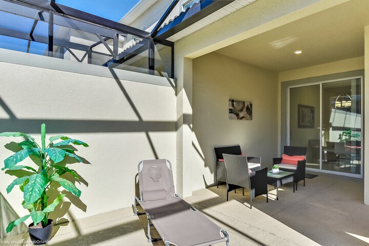 Terrace/Patio 27 of 48