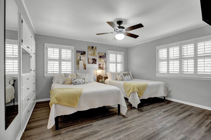 Room 5 of 41