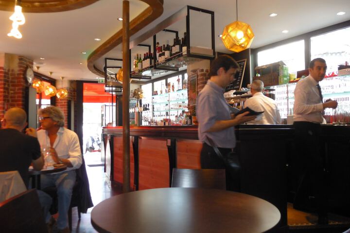 Breakfast area