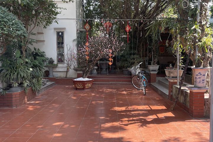 Hotel Exterior 24 of 26