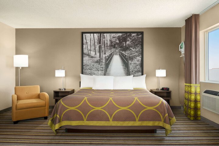 Room 19 of 29