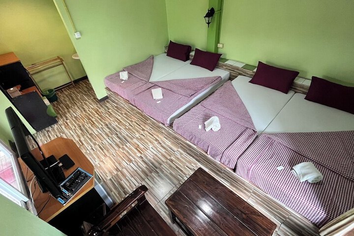 Room 43 of 96