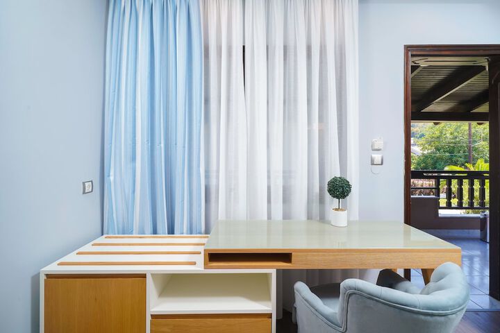 Room 34 of 123