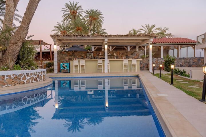 Pool 47 of 73