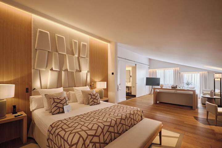 Room 21 of 71