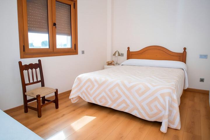 Room 5 of 26