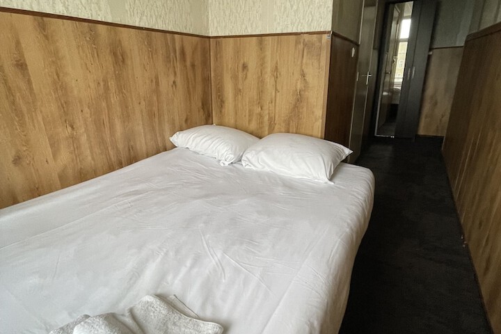 Room 16 of 56
