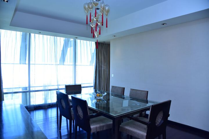 Room 20 of 143
